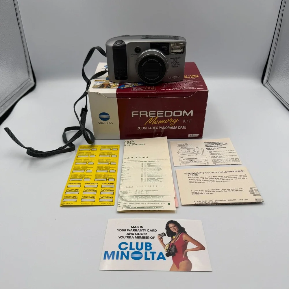 Minolta Freedom Memory Kit Zoom 140EX Panorama Date 35mm Film Camera Tested